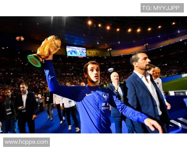 格列兹曼冲击金球奖？数据全面对比分析